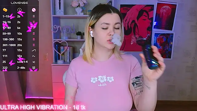 cutie mili online show from February 2025 10:47:02 AM