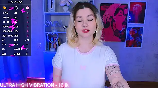 cutie mili online show from March 2025 05:52:02 AM