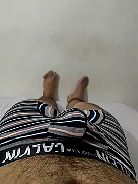 Snapshot of Juacavalo96 chatting on April 2026 04:45:01 PM Juacavalo96 online show from April 2026 04:45:01 PM