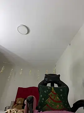 LISA BULLOCK  online show from February 2025 10:15:01 AM