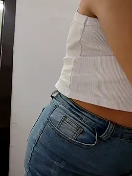 scarlett moore online show from March 2026 02:42:02 PM