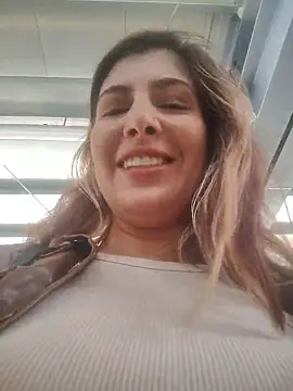 scarlett moore online show from March 2026 04:06:02 PM