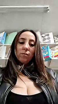 Mia Novikov online show from January 2025 02:50:01 AM