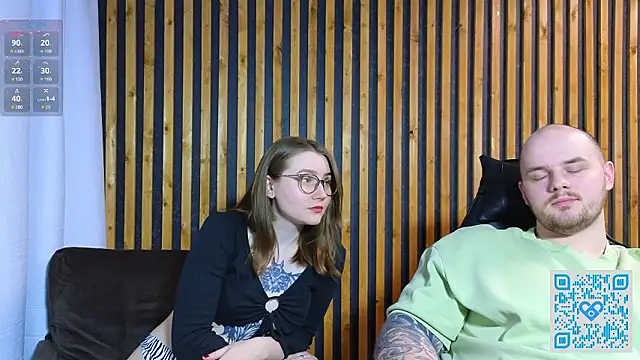 Snapshot of alicepugh chatting on December 2024 06:44:01 PM alicepugh online show from December 2024 06:44:01 PM