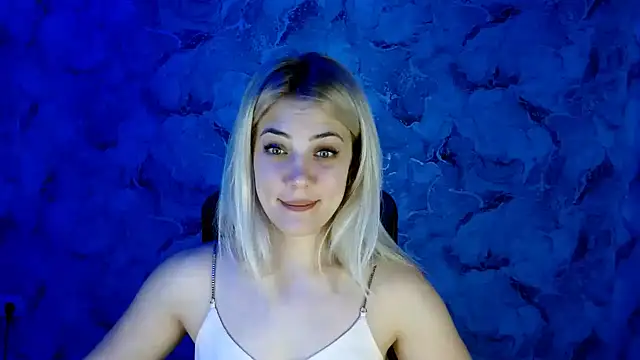Snapshot of nika_gold1 chatting on December 2024 03:20:02 PM nika gold1 online show from December 2024 03:20:02 PM
