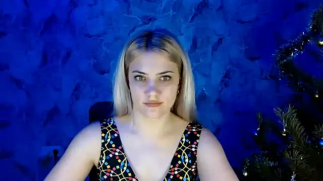 Snapshot of nika_gold1 chatting on January 2025 07:21:01 PM nika gold1 online show from January 2025 07:21:01 PM