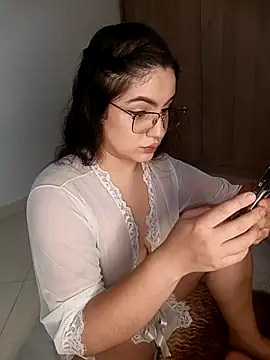 Snapshot of Lia_Hurley chatting on February 2026 01:52:01 PM Lia Hurley online show from February 2026 01:52:01 PM