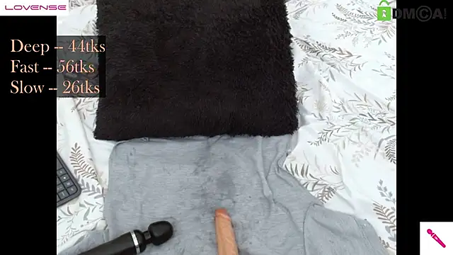 Snapshot of Hot_Candy_ chatting on February 2025 04:31:01 PM Hot Candy online show from February 2025 04:31:01 PM