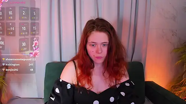 SophiePure online show from March 2025 02:40:02 AM