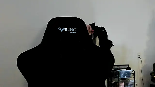 emmamurrr online show from January 2026 01:37:02 PM