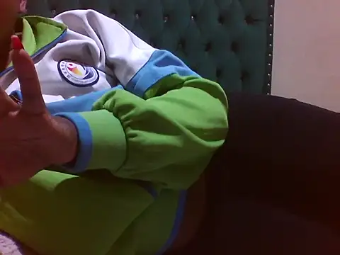 Sexy Riri online show from July 2026 01:35:02 PM