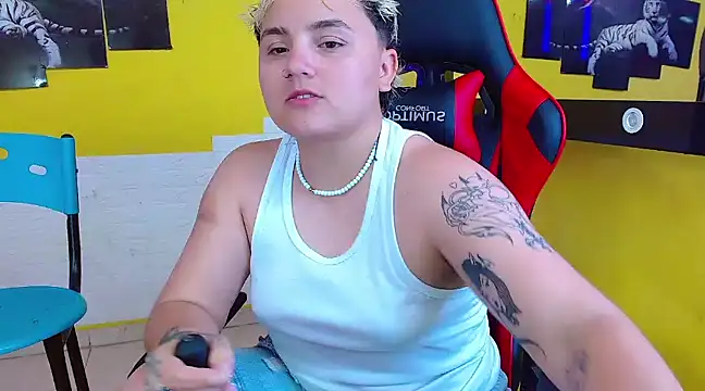 isabeautyx19 online show from March 2025 01:10:02 AM