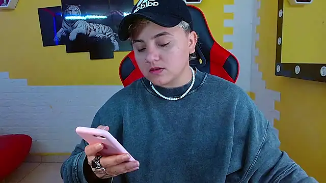 isabeautyx19 online show from March 2025 01:25:02 AM