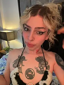 Bonnie vega online show from November 2025 10:41:02 PM