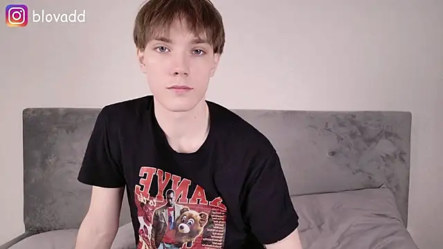 callmenineoneseven online show from February 2026 04:45:01 AM