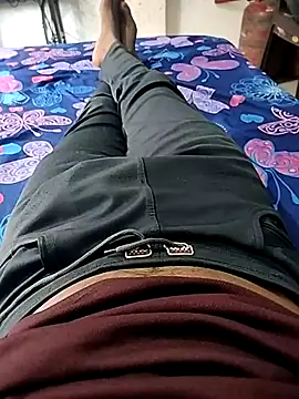 GaramchutLand96 online show from April 2026 06:20:02 AM