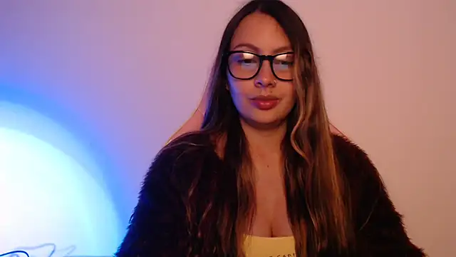 lalawhitte online show from December 2025 09:53:01 PM