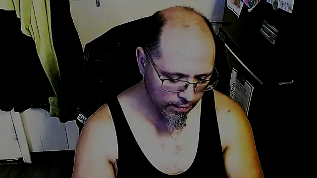 KrazyLegz online show from November 2025 05:12:02 PM