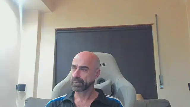 Bicopflirt online show from November 2025 04:29:01 PM