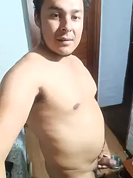 Snapshot of piton77 chatting on January 2025 11:06:01 PM piton77 online show from January 2025 11:06:01 PM