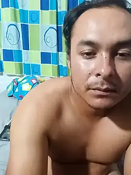 Snapshot of piton77 chatting on February 2025 04:37:02 AM piton77 online show from February 2025 04:37:02 AM