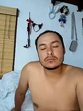 Snapshot of piton77 chatting on June 2026 08:52:01 AM piton77 online show from June 2026 08:52:01 AM