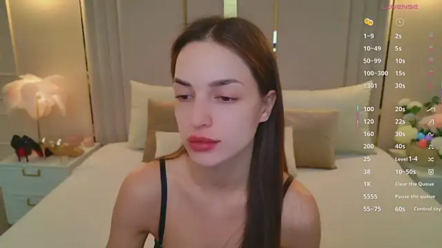 BellaHalles online show from April 2026 05:30:01 AM