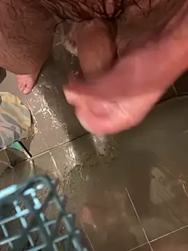 LivingLegend1978 online show from October 2025 04:00:02 AM