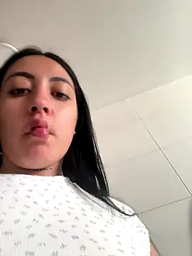 keilelewis online show from November 2025 03:46:01 PM