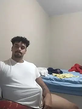 Snapshot of Xcumshot33 chatting on February 2025 03:53:01 AM Xcumshot33 online show from February 2025 03:53:01 AM