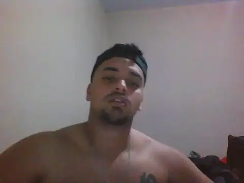 Snapshot of Xcumshot33 chatting on September 2025 04:12:01 AM Xcumshot33 online show from September 2025 04:12:01 AM