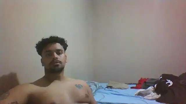 Snapshot of Xcumshot33 chatting on September 2025 03:29:01 AM Xcumshot33 online show from September 2025 03:29:01 AM