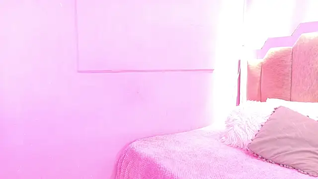 Snapshot of LoveQueen2 chatting on February 2026 11:55:01 AM LoveQueen2 online show from February 2026 11:55:01 AM