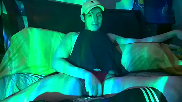 CloudyBoy Toy online show from February 2025 06:27:02 PM