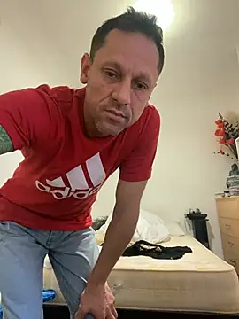 Snapshot of Yourhotboy_42 chatting on February 2025 02:25:01 PM Yourhotboy 42 online show from February 2025 02:25:01 PM