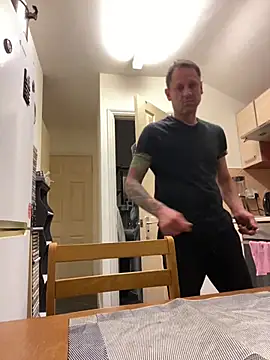 Snapshot of Yourhotboy_42 chatting on February 2025 10:06:02 PM Yourhotboy 42 online show from February 2025 10:06:02 PM