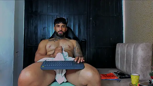 naugthy dominant online show from January 2025 09:13:02 AM