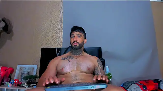 naugthy dominant online show from January 2025 05:51:01 PM