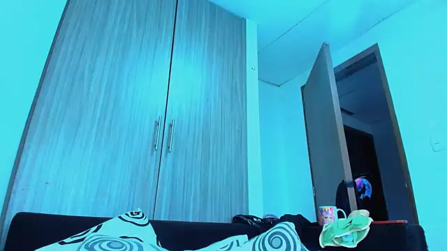 naugthy dominant online show from October 2025 11:08:02 AM