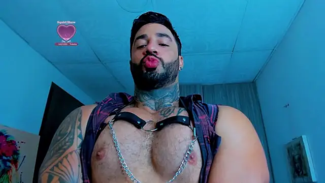 naugthy dominant online show from October 2025 12:28:02 PM