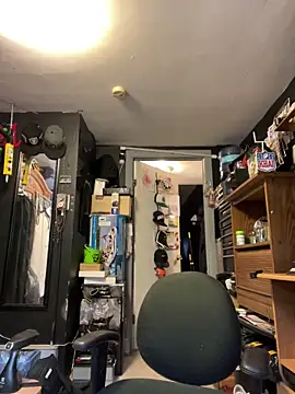 ElPollo77 online show from December 2024 07:06:01 PM