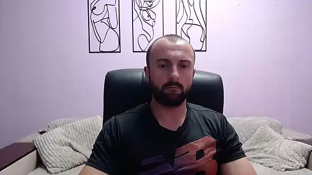 brindlefly6969 online show from August 2026 11:34:01 AM