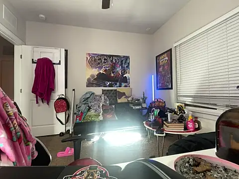 Snapshot of 4EVAGLACIERS chatting on February 2026 06:47:01 AM 4EVAGLACIERS online show from February 2026 06:47:01 AM