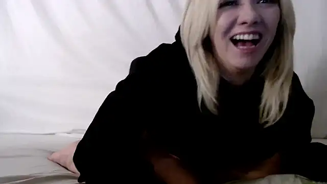 SallyCumLaude online show from January 2025 09:29:01 AM