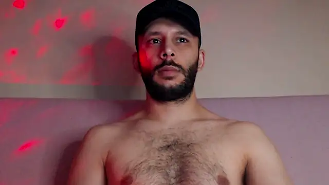 henryaxe online show from September 2025 10:53:01 PM