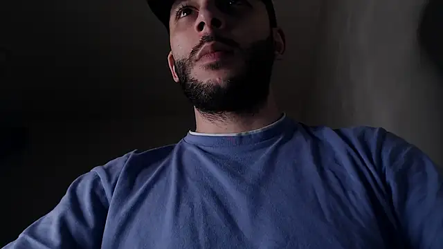 henryaxe online show from December 2025 06:34:01 PM