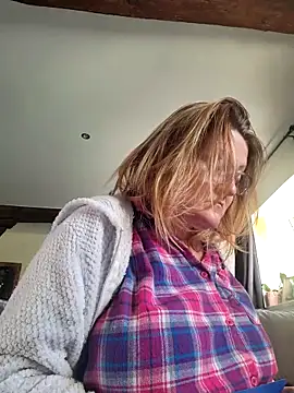 lady charlyne online show from November 2025 09:20:01 AM