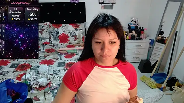 Snapshot of soniafuckboobs chatting on July 2026 12:21:02 PM soniafuckboobs online show from July 2026 12:21:02 PM