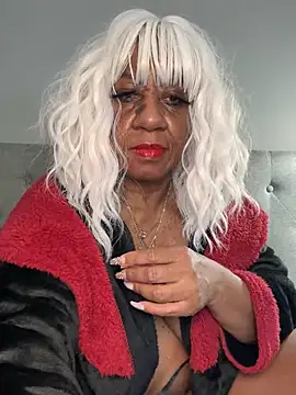 BreanaDivine online show from March 2025 02:23:02 AM