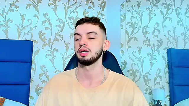 Michael magno online show from April 2026 08:46:02 PM